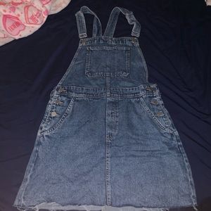 H&M Dresses - Denim skirt overall size US 8 H&M Dresses - Denim skirt overall size US 8